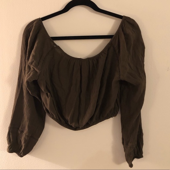 NWOT Nordstrom army green top - Picture 4 of 8